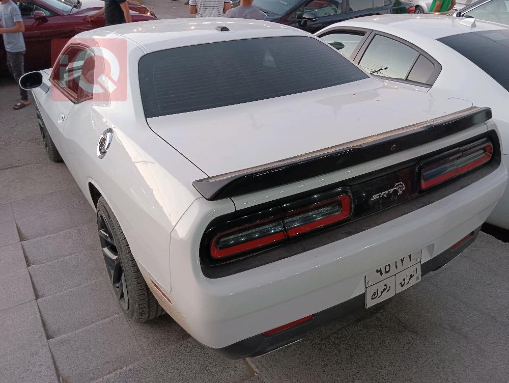 Dodge Challenger